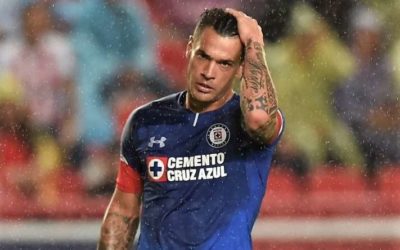 MILTON AYUDA A KEVIN